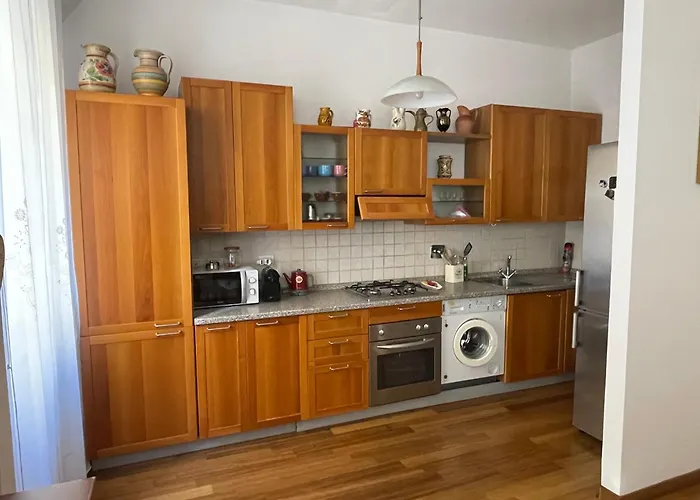 Casa Marvana 2, Near The Ferry To Cinque Terre * La Spezia